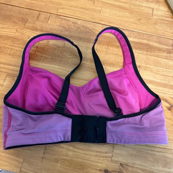 Lululemon Ta Ta Tamer II Sports Bra Wee Stripe Jewelled Magenta Size 34DD - Picture 4 of 5